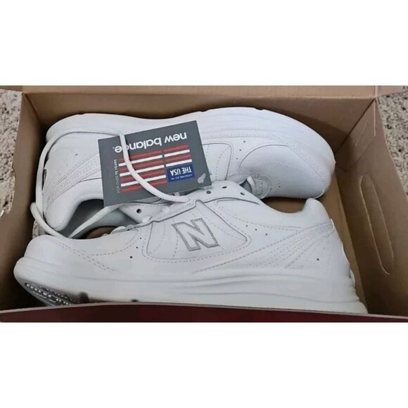 New Balance Shoes - NEW New Balance 577 WW577WT Womens White Lace Up Low Top Walking Shoes Size 9.5